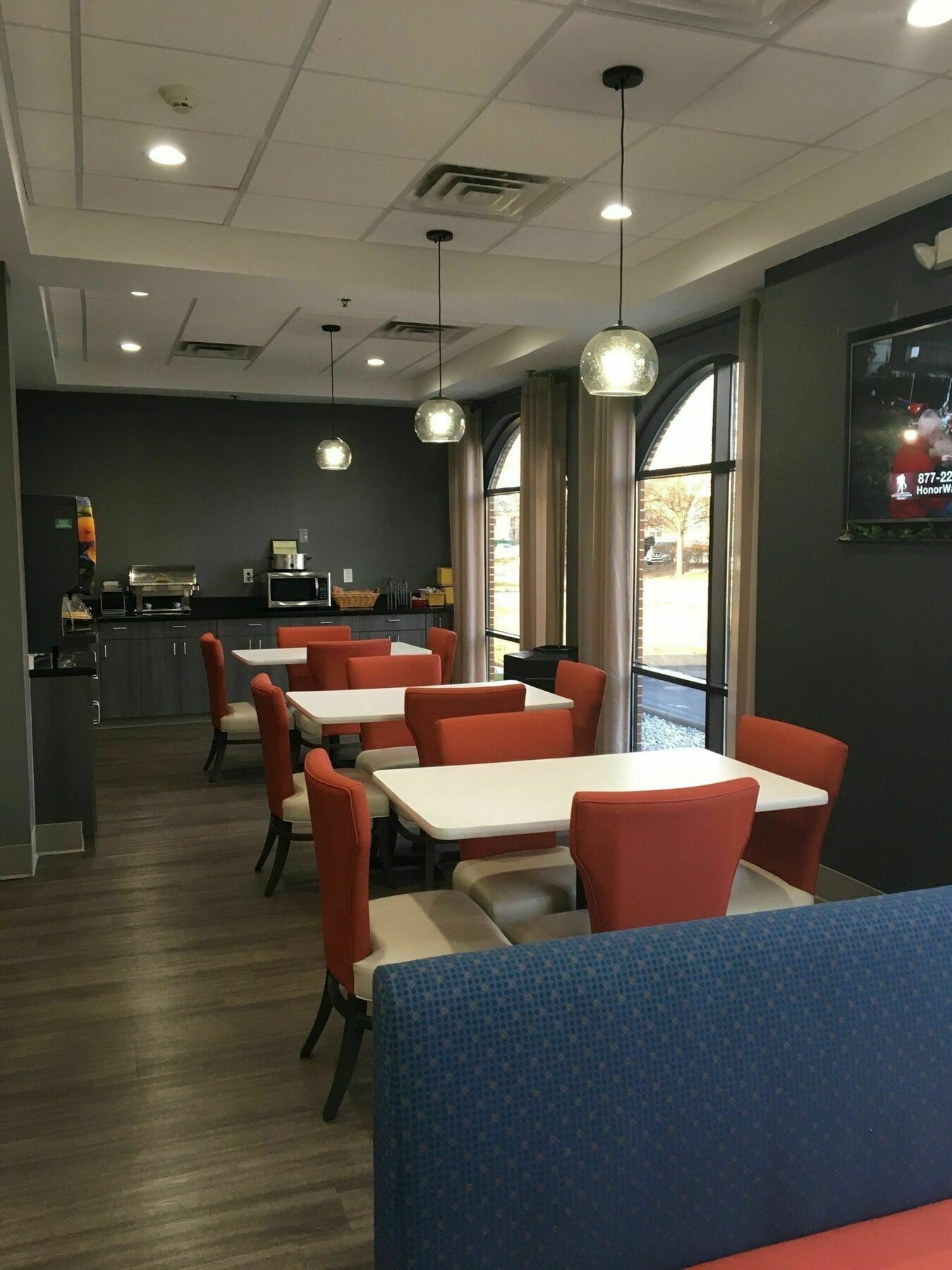 Days Inn & Suites By Wyndham Murfreesboro Exterior foto